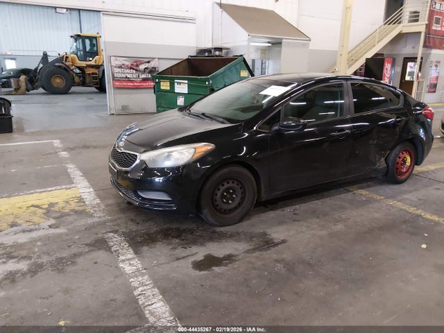 KIA FORTE LX 2015 KNAFK4A68F5425005 Image 2