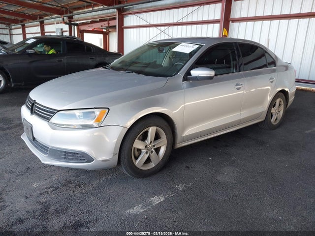 3VWLL7AJXEM392037 Volkswagen Jetta 2.0l Tdi