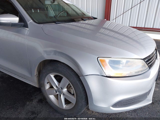 3VWLL7AJXEM392037 Volkswagen Jetta 2.0l Tdi