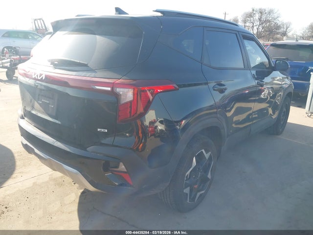 2025 Kia Seltos S მანქანა იყიდება აუქციონზე, vin: KNDEUCAAXS7800107, აუქციონის ნომერი: 44435284