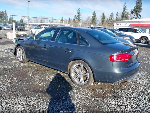 2011 AUDI S4 WAUKGAFL8BA018168 Photo 2