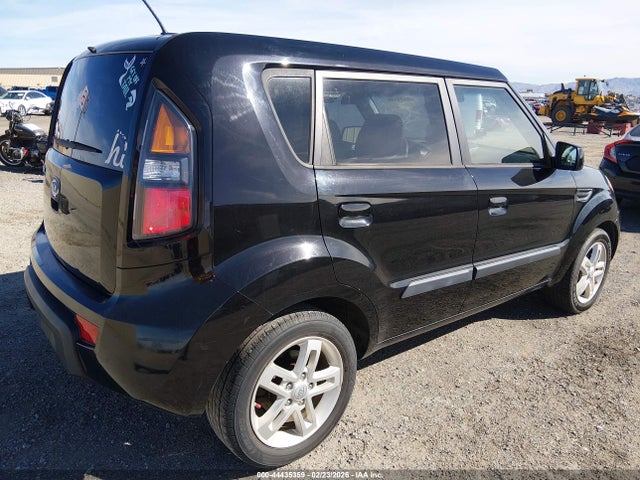 2010 KIA SOUL KNDJT2A28A7149384 Photo 3