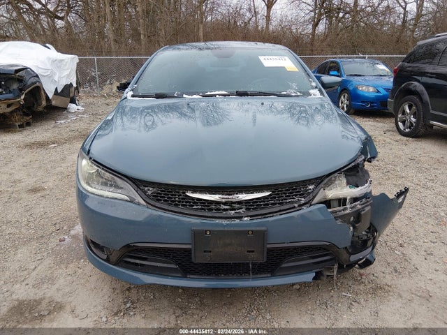Продажа на аукционе авто 2015 Chrysler 200 S, vin: 1C3CCCBB3FN639168, номер лота: 44435412
