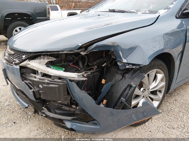 Продажа на аукционе авто 2015 Chrysler 200 S, vin: 1C3CCCBB3FN639168, номер лота: 44435412