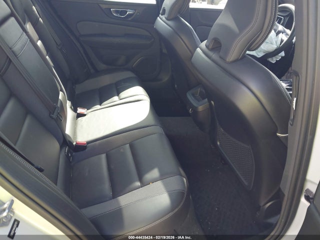2019 VOLVO S60 7JR102FM4KG007121 Photo 7