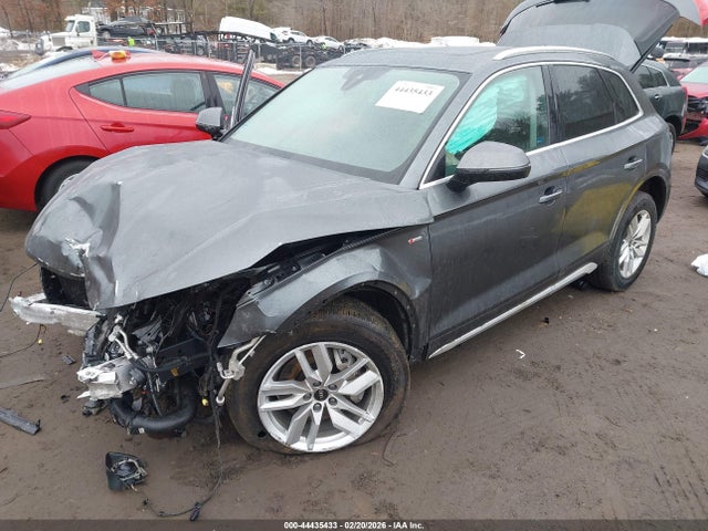 2024 AUDI Q5 WA1GAAFY8R2021365 Photo 1
