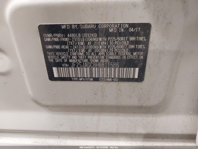 44435473 :رقم المزاد ، JF2SJAGC8HH811586 vin ، 2017 Subaru Forester 2.5i Premium مزاد بيع
