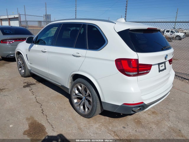 2017 BMW X5 5UXKR2C34H0X07189 Photo 2