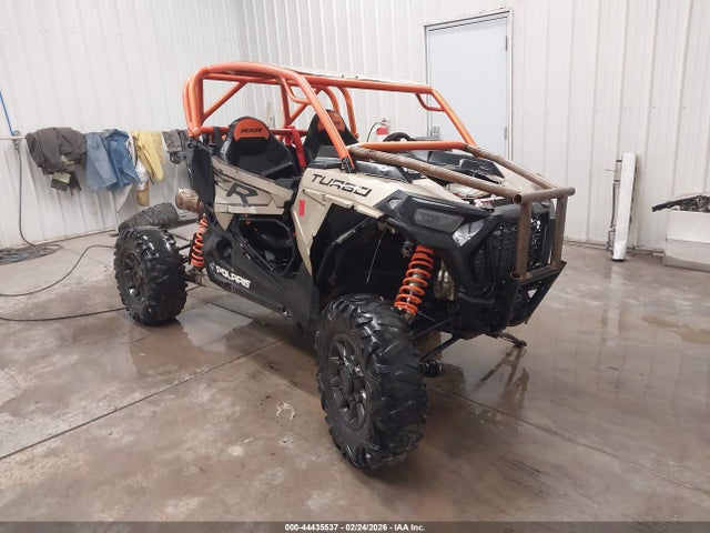 2021 POLARIS RZR 3NSNAE929MF578060