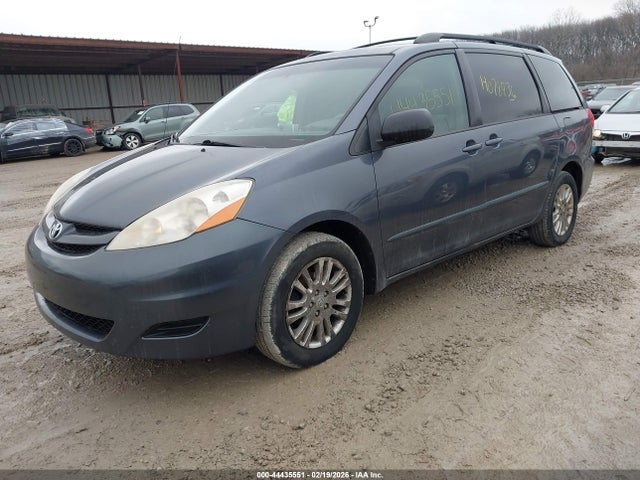 2008 TOYOTA SIENNA 5TDBK23C48S014836 Photo 1