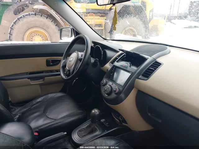 Продажа на аукционе авто 2011 Kia Soul !, vin: KNDJT2A24B7341337, номер лота: 44435568