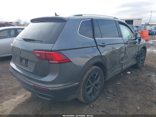 2024 VOLKSWAGEN TIGUAN 3VV3B7AXXRM061055 Photo 3