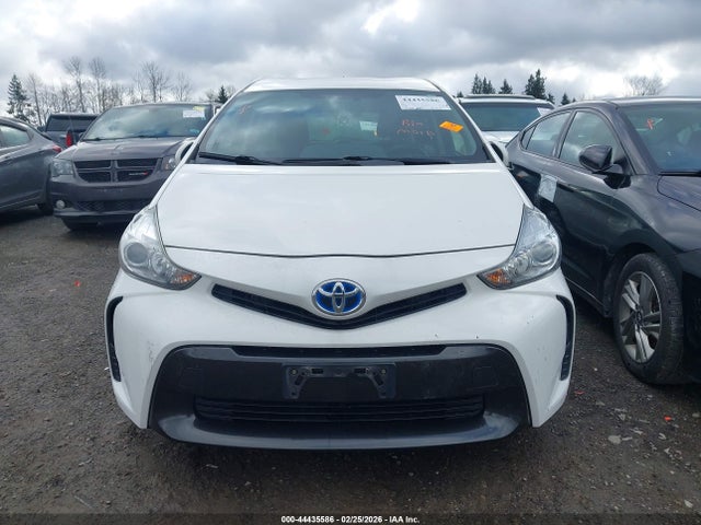 JTDZN3EU0GJ043831 Toyota Prius V Two