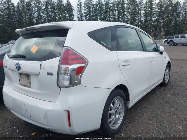 JTDZN3EU0GJ043831 Toyota Prius V Two