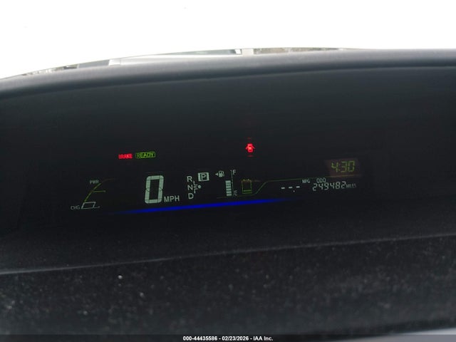 JTDZN3EU0GJ043831 Toyota Prius V Two