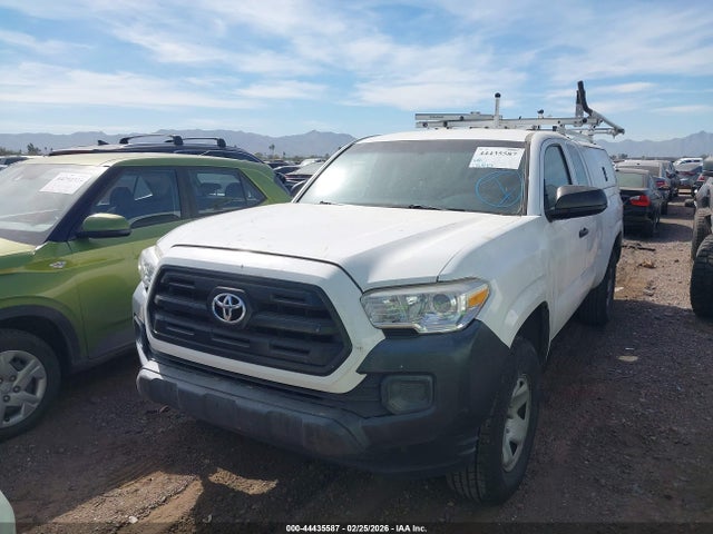 5TFRX5GN3HX082472 Toyota Tacoma Sr