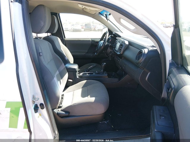 5TFRX5GN3HX082472 Toyota Tacoma Sr