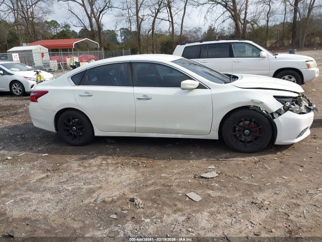 44435591 :رقم المزاد ، 1N4AL3AP1JC477227 vin ، 2018 Nissan Altima 2.5 S مزاد بيع