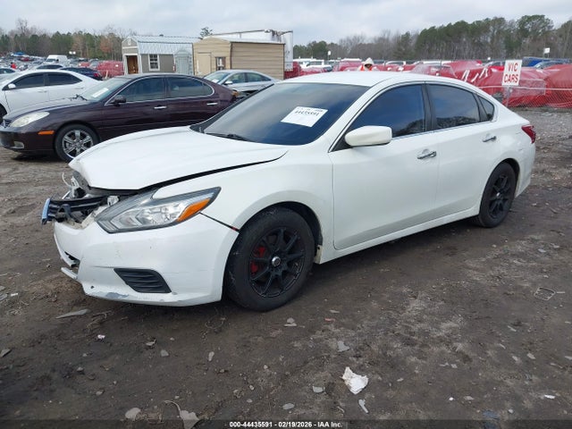44435591 :رقم المزاد ، 1N4AL3AP1JC477227 vin ، 2018 Nissan Altima 2.5 S مزاد بيع