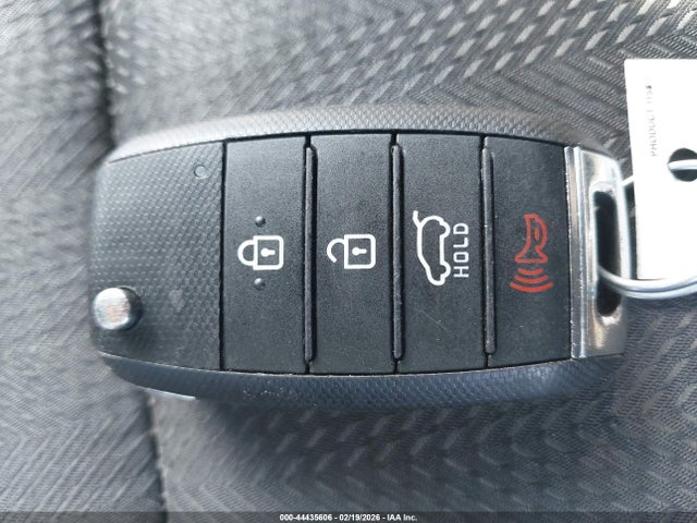 Продаж на аукціоні авто 2020 Kia Sportage Lx, vin: KNDPMCACXL7710449, номер лоту: 44435606