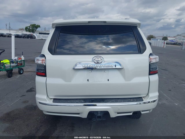 44435615 :رقم المزاد ، JTEBU5JR8K5724219 vin ، 2019 Toyota 4runner Limited مزاد بيع