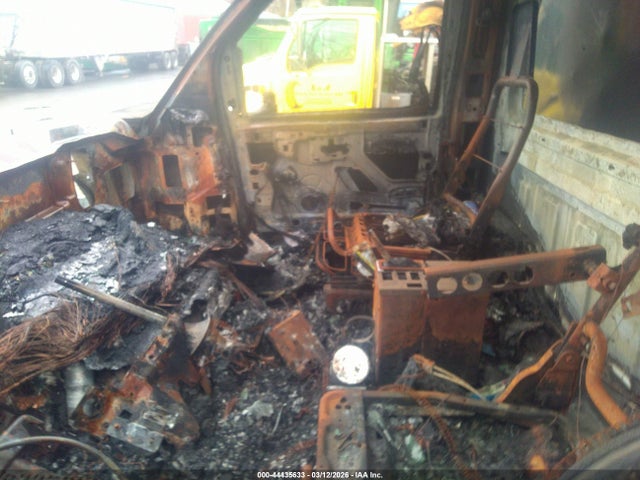 44435633 :رقم المزاد ، 1GDT8C4376F416690 vin ، 2006 Gmc Tc8500 Tandem مزاد بيع
