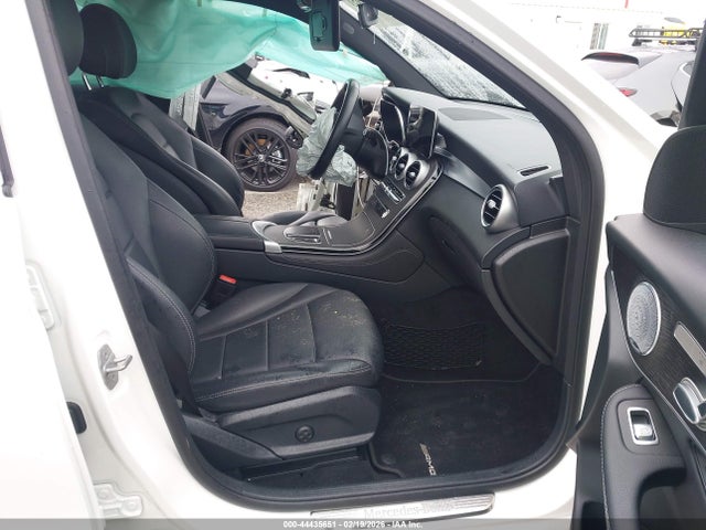 W1N0G8DB4LV257183 Mercedes-Benz GLC 300