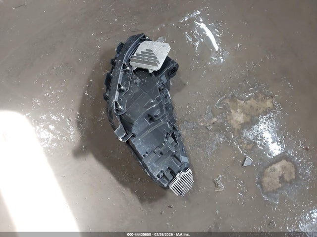 7SAYGDEE4PA074009 Tesla Model Y Awd/long Range Dual Motor All-wheel Drive