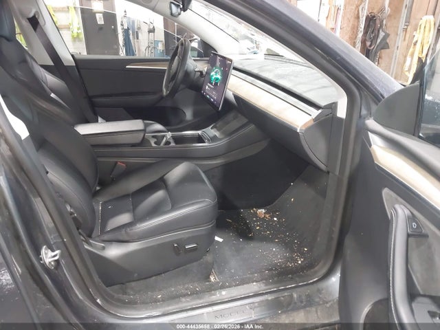 2023 TESLA MODEL Y 7SAYGDEE4PA074009 Photo 4