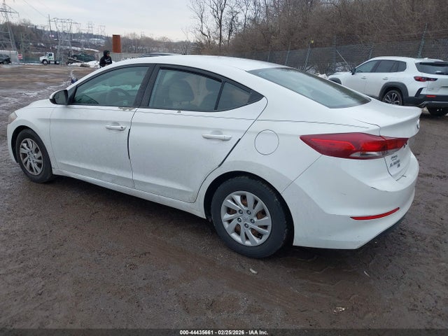 5NPD74LF8JH269145 Hyundai ELANTRA SE