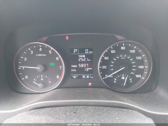 5NPD74LF8JH269145 Hyundai ELANTRA SE