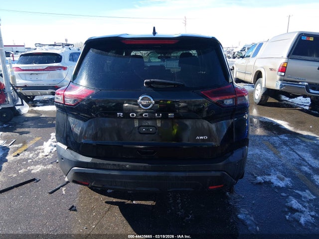 5N1AT3AB3MC848306 Nissan Rogue S Intelligent Awd