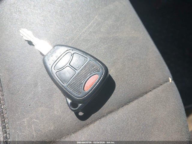 1C4NJPFA5GD599265 Jeep Patriot Latitude