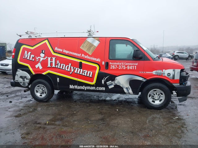 1GCWGAFP5M1180754 Chevrolet Express Cargo Rwd 2500 Regular Wheelbase Wt