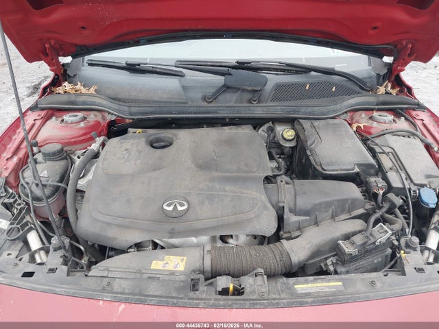SJKCH5CR0HA017042 Infiniti Qx30 Premium