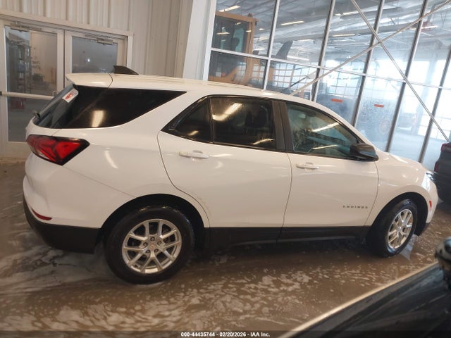 44435744 :رقم المزاد ، 3GNAXHEV5NS106907 vin ، 2022 Chevrolet Equinox Fwd Ls مزاد بيع