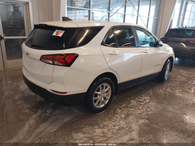 44435744 :رقم المزاد ، 3GNAXHEV5NS106907 vin ، 2022 Chevrolet Equinox Fwd Ls مزاد بيع