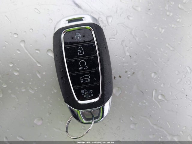 5NPLS4AG8MH043942 Hyundai ELANTRA SEL