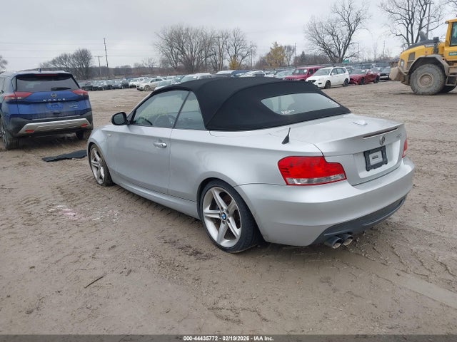 2010 BMW 135I WBAUN9C55AVK41620 Photo 2
