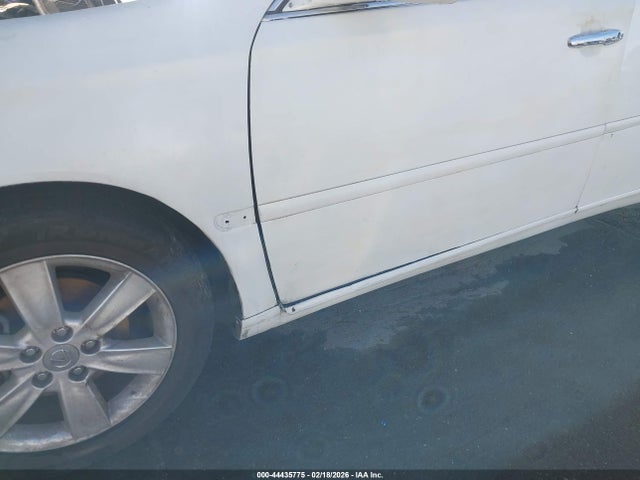 Продажа на аукционе авто 2005 Lexus Es 330, vin: JTHBA30G655079204, номер лота: 44435775