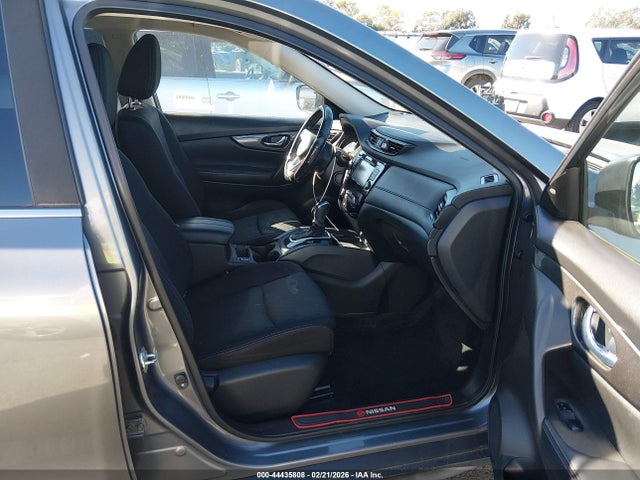 JN8AT2MT1KW256728 Nissan ROGUE SV