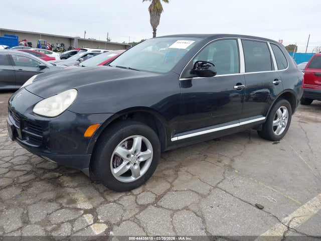 2005 PORSCHE CAYENNE WP1AA29PX5LA22637 Photo 1