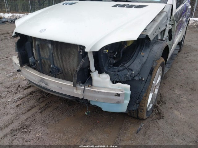 Продажа на аукционе авто 2011 Mercedes-benz Ml 350 4matic, vin: 4JGBB8GB2BA713337, номер лота: 44435829