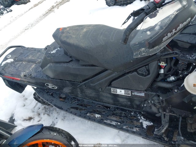 Ski Doo Renegade 800r 2022 2BPSUMNA0NV000008 Image 5