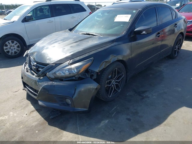 Aukcja sprzedaży 2017 Nissan Altima 2.5 Sr, vin: 1N4AL3AP0HC117621, numer aukcji: 44435906