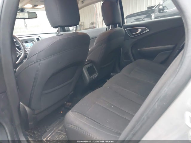 Aukcja sprzedaży 2015 Chrysler 200 Limited, vin: 1C3CCCAB5FN619554, numer aukcji: 44435910