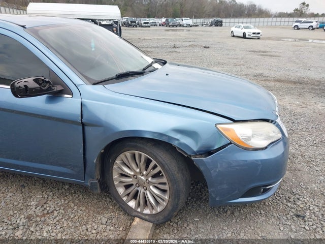 2011 CHRYSLER 200 1C3BC2FB8BN583075 Photo 5