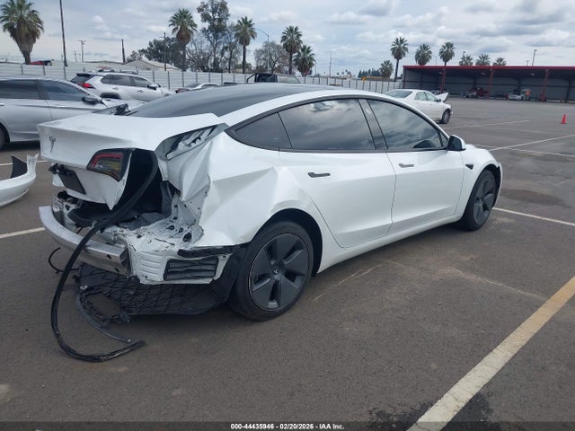 2023 TESLA MODEL 3 5YJ3E1EA4PF606676 Photo 3