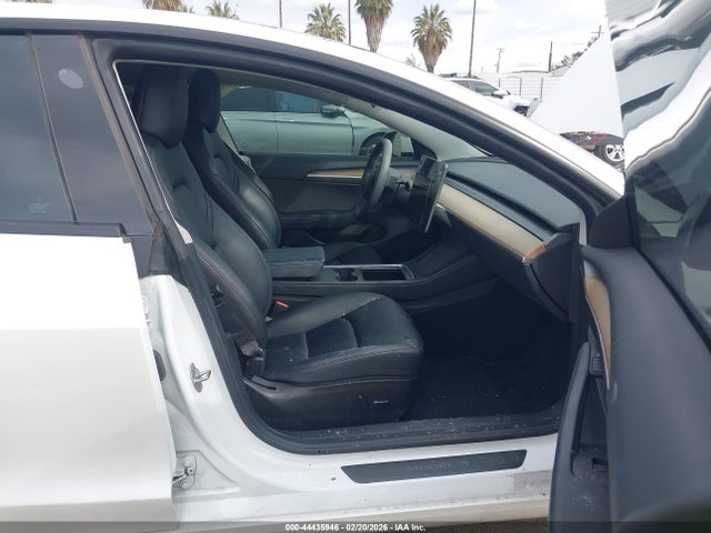 2023 TESLA MODEL 3 5YJ3E1EA4PF606676 Photo 4