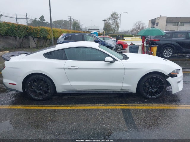 Ford Mustang Ecoboost 2018 1FA6P8TH6J5184859 Image 13
